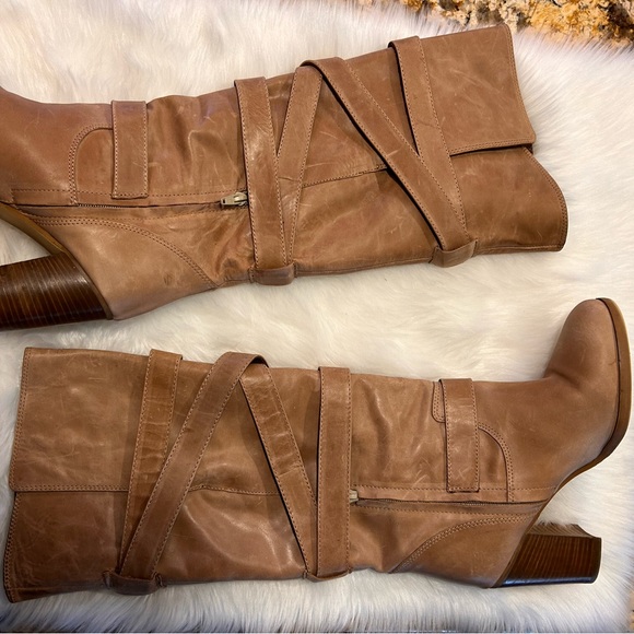 Massimo Baldi Beige Leather Boots 3” Heel size 9 - Picture 5 of 7